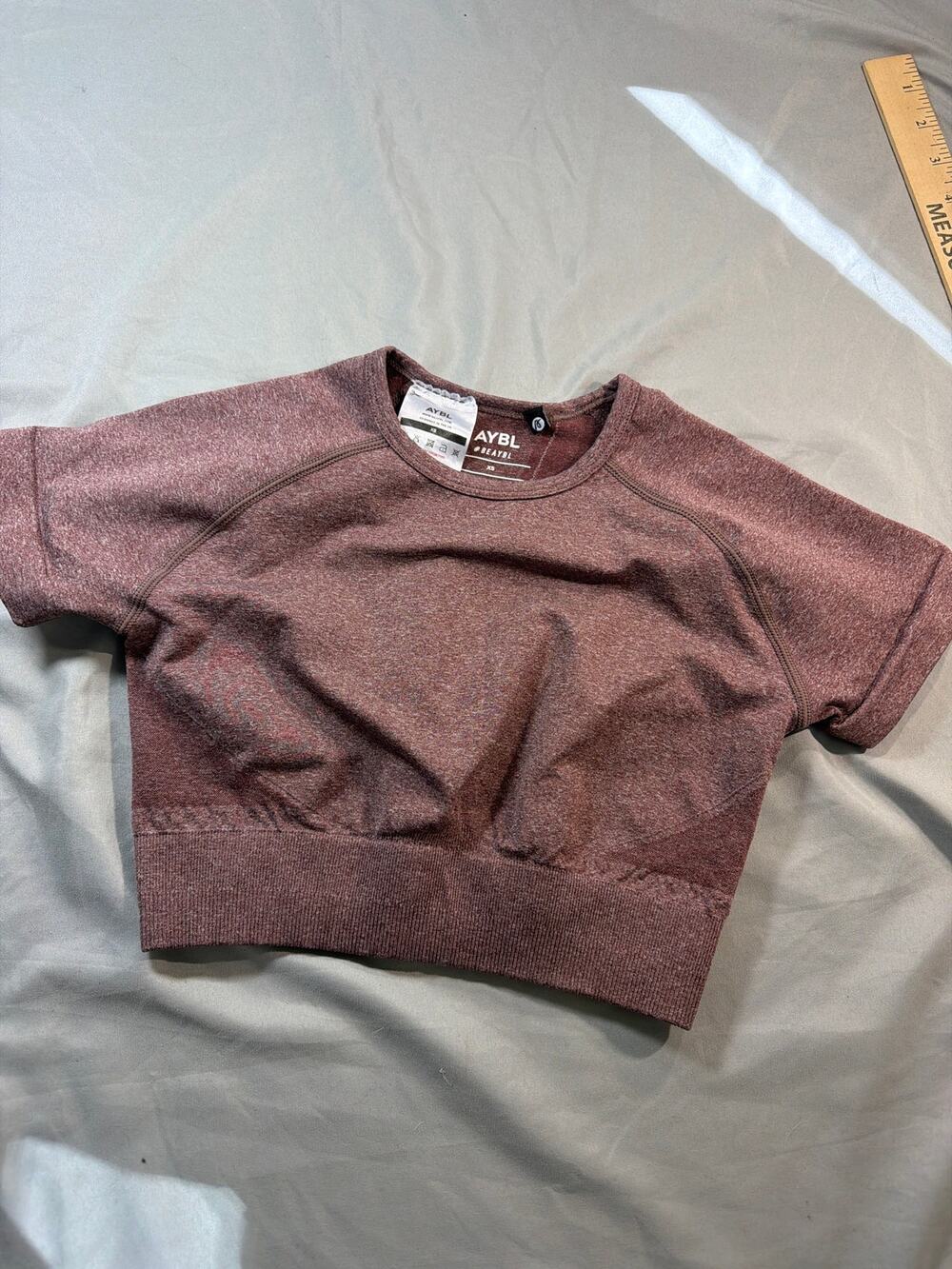AYBL Seamless short sleeve crop top size XS